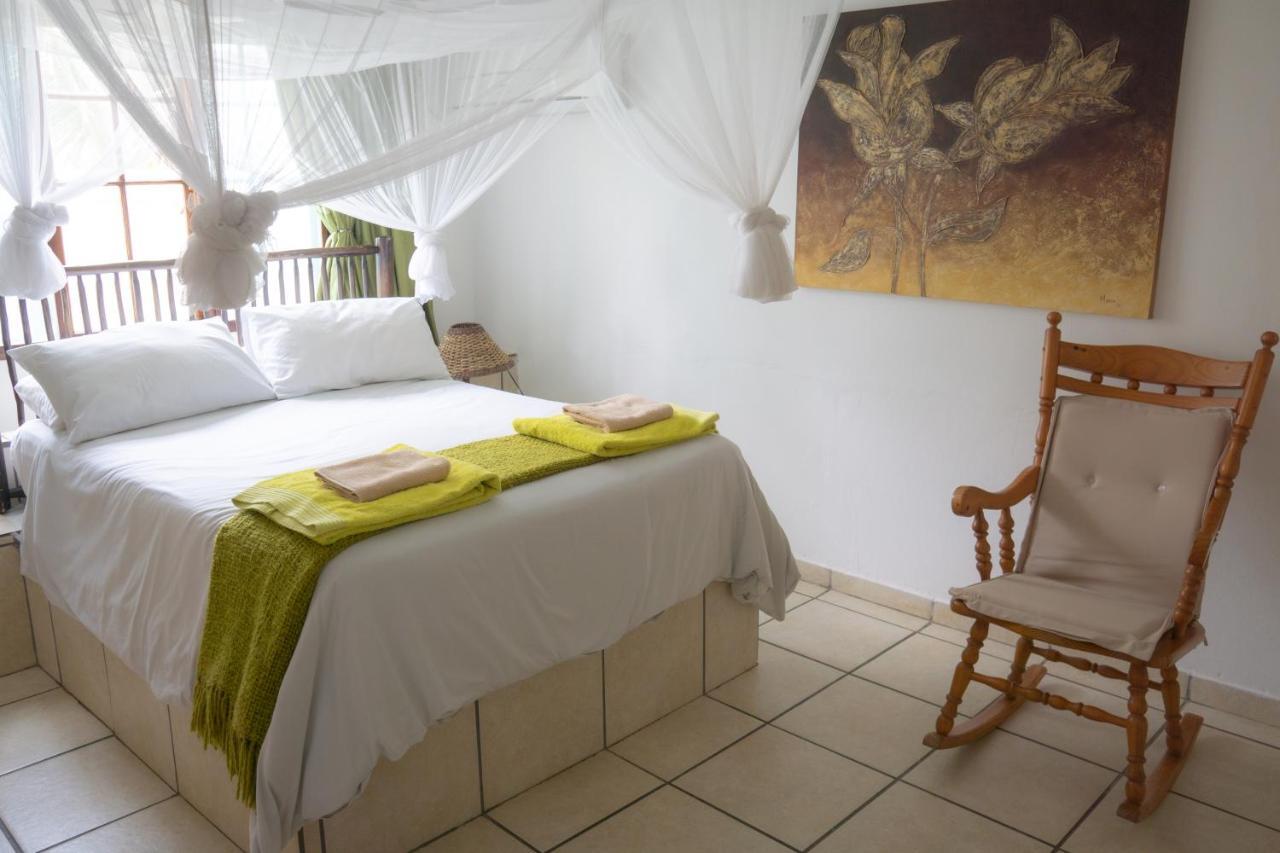 C-Mew Guest House Tofo Bagian luar foto